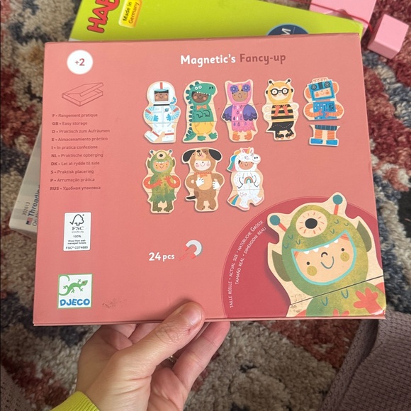 Djeco Magnetic Fancy Up 3 Piece Puzzles Mix and Match 2+ 24 PCS - Picture 2 of 4